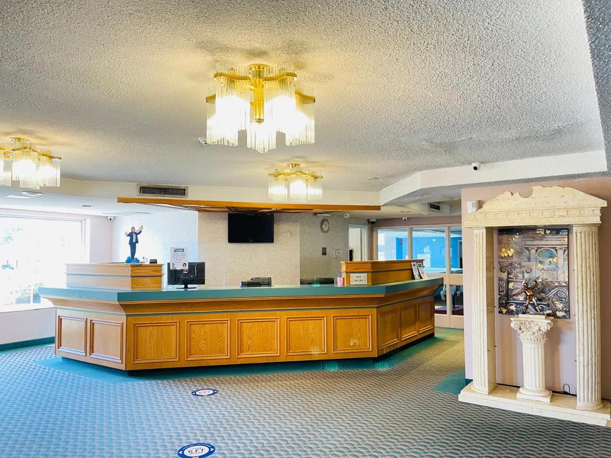 Travelodge By Wyndham Niagara Falls Lundys Lane Eksteriør billede
