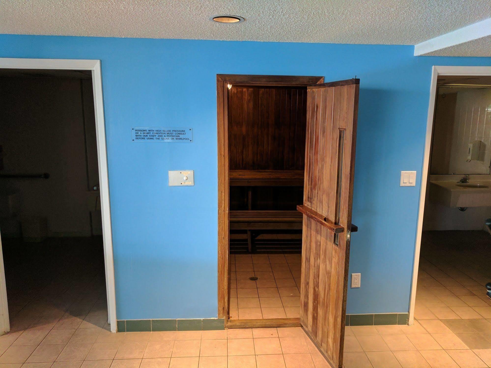 Travelodge By Wyndham Niagara Falls Lundys Lane Eksteriør billede